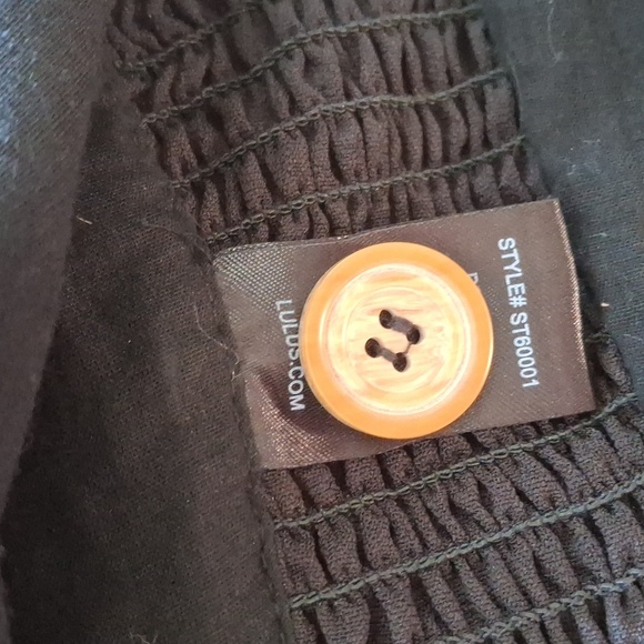 Brand: LulusStyle: Sweet As Ever Button Front Sleeveless Festival Crop Top Small - Picture 5 of 7